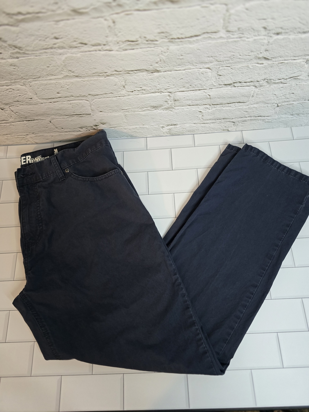 Tommy Hilfiger Men's Classic Straight Jeans in Navy Sz 36x30